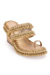 5Elements_Gold Ghungroo Asteria Embellished Kolhapuri Wedges _Online_at_Aza_Fashions