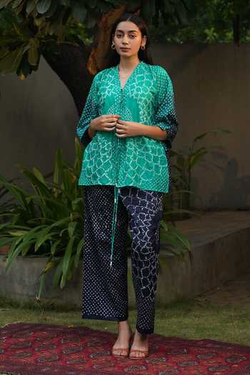 Buy_Dyelogue_Blue Silk Bandhani Swerve Motif Palazzo _at_Aza_Fashions
