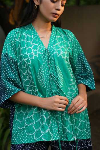 Buy_Dyelogue_Green Silk Embroidery V-neck Bandhani Mosaic Pattern Front Tie Up Shirt _Online_at_Aza_Fashions