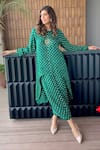 Buy_Dyelogue_Green Silk Round Neck Bandhej Kurta With Overlapped Dhoti Skirt _at_Aza_Fashions