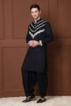 Shop_MENERO_Black Pure Cotton Embroidered Thread Geometric Kurta With Pathani _at_Aza_Fashions