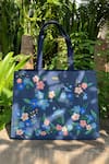 Buy_DHAAGA LIFE_Blue Thread Hand Embroidered Forget Me Not Tote Bag_Online_at_Aza_Fashions