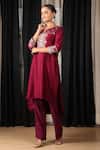 Buy_HOUSE OF SUPRIYA_Maroon Kurta Silk Chanderi Embroidered Thread High Low With Pant _Online_at_Aza_Fashions