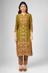 Buy_HOUSE OF SUPRIYA_Green Silk Georgette Printed Ikat Notched Straight Kurta Pant Set _Online_at_Aza_Fashions
