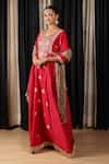 Buy_HOUSE OF SUPRIYA_Red Kurta Silk Banarasi Embroidered Thread V Neck Anarkali Pant Set _at_Aza_Fashions