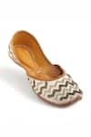 Buy_Doriaana_Beige Aari Meander Chevron Embellished Juttis _at_Aza_Fashions