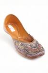 Buy_Doriaana_Purple Zardozi Noor Hand Embroidered Juttis _at_Aza_Fashions