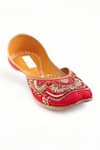 Buy_Doriaana_Red Zardozi Ruhani Hand Embroidered Juttis _at_Aza_Fashions