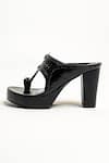 Buy_The Alter_Black Cut Work Aisha Prism Kolhapuri Block Heels _Online_at_Aza_Fashions