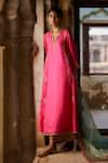 Buy_Rajiramniq_Pink Twill Silk Embroidery Dori Mandarin Collar Nadira Floral Butti Kurta Set _at_Aza_Fashions