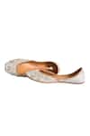 Buy_The Golden Wasp_Beige Sequins Prisca Embroidered Juttis 