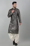 Buy_Aham-Vayam_Black Cotton Embroidered Thread And Sequin Work Chandramani Kurta Set _at_Aza_Fashions