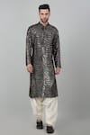 Buy_Aham-Vayam_Black Cotton Embroidered Thread And Sequin Work Chandramani Kurta Set _Online_at_Aza_Fashions