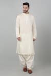 Aham-Vayam_Cream Cotton Embroidered Thread Taraana Kurta Set _Online_at_Aza_Fashions