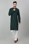 Buy_Aham-Vayam_Green Cotton Embroidered Thread And Sequin Work Himgir Checkered Kurta Set _at_Aza_Fashions