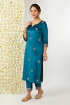 Shop_Tashee_Blue Kurta And Pant Velvet Embroidered Floral Notched Work Set _Online_at_Aza_Fashions