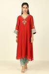 Buy_Tashee_Red Chanderi Placement Embroidery Floral V Neck Flower Yoke Kurta With Pant _Online_at_Aza_Fashions