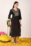 Shop_Tashee_Black Chanderi Embroidery Zari Blossom V Neck Yoke Kurta Pant Set 