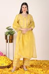 Shop_Tashee_Yellow Chanderi Embroidery Zari Florin Jaal Applique Yoke Kurta With Pant 