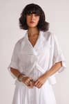 Buy_House of Three_White Poplin Plain Notched Spread Alef Drop Shoulder Asymmetric Shirt  _Online_at_Aza_Fashions