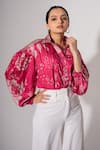 Buy_saangi by shubhangi_Pink Poly Satin Crepe Printed Floral Collar Shirt _Online_at_Aza_Fashions