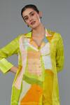 Kahani Lush_Green Cotton, Silk Collared Abstract Print Shirt Kurta And Pant Set _Online_at_Aza_Fashions