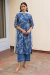 Buy_Vaayu_Blue Muslin Cotton Embroidered Thread Work V Neck Floral Kurta Set  _at_Aza_Fashions