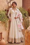 Buy_LASHKARAA_Off White Tabby Silk Embroidery Zari Sweetheart Neck Butti Bodice Anarkali Set_at_Aza_Fashions