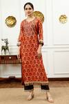 Sheeshakari_Orange Silk Embroidered Resham Notched Abstract Floral Pattern Kurta Pant Set _Online_at_Aza_Fashions