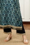 Buy_Sheeshakari_Blue Silk Embroidered Resham Notched Abstract Blossom Pattern Kurta Pant Set _Online_at_Aza_Fashions