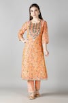 Buy_Sheeshakari_Peach Silk Embroidered Mirror Notched Floral Pattern Yoke Kurta Pant Set _Online_at_Aza_Fashions