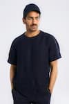 Terra Luna_Black Linen Solid T-shirt _Online_at_Aza_Fashions