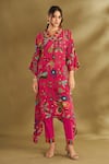 Buy_AFFROZ_Pink Viscose Crepe Digital Printed Ikat V Neck Floral Pattern Kurta And Pant Set _at_Aza_Fashions