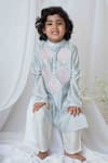 Mi Dulce An'ya_Grey 100% Organic Cotton Hand Embroidered Paisley Applique Kurta With Pant _at_Aza_Fashions