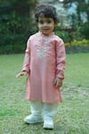 Buy_Mi Dulce An'ya_Pink 100% Organic Cotton Hand Embroidered Mirror Work Kurta And Pant Set _at_Aza_Fashions