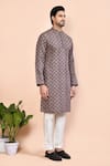 Buy_Arihant Rai Sinha_Brown Cotton Woven Geometric Chequered Abstract Pattern Kurta 