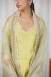 Buy_Beige_Yellow Kurta Pure Mul Chanderi Printed Floral V Neck And Pant Set _Online_at_Aza_Fashions