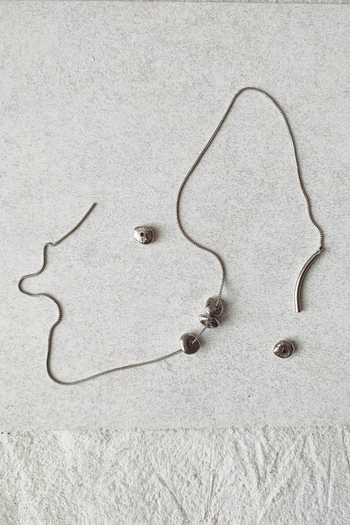 Shop_DE'Anma_Silver Plated Sia Abstract Pendant Necklace _at_Aza_Fashions