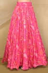 Samyukta Singhania_Pink Pure Chinon Printed Leaf Scalloped Neck Gathered Lehenga Blouse Set _Online_at_Aza_Fashions