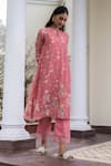 Vaayu_Pink Muslin Cotton Printed Floral Pattern Kurta And Pant Co-ord Set _Online_at_Aza_Fashions