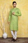 Buy_Arihant Rai Sinha_Green Cotton Square Print Kurta Set 