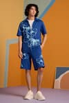 Buy_MUVAZO_Blue Interlock Printed Floral Sunbeam Spectrum Shirt And Shorts Set  _at_Aza_Fashions