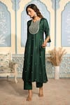 Buy_Two Sisters By Gyans x AZA_Green Satin Embroidered Zardozi Notched Kurta Set _Online_at_Aza_Fashions