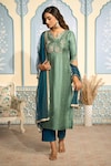 Buy_Two Sisters By Gyans x AZA_Green Satin Embroidered Zardozi Notched Kurta Set _at_Aza_Fashions