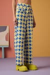 Buy_Muvazo_Blue Cotton, Polyester Square Neck Houndstooth Vibe Print Top With Pant 