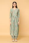 Samyukta Singhania_Green Muslin Printed Mirror Work V Neck Geometric Kurta With Naira Cut Pant _Online_at_Aza_Fashions