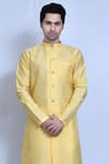 Aryavir Malhotra_Yellow Banglori Silk Plain Front Buttons Kurta With Pant _at_Aza_Fashions