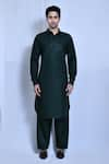 Buy_Aryavir Malhotra_Green Cotton Linen Plain Solid Kurta And Pathani Pant Set _Online_at_Aza_Fashions