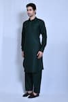 Aryavir Malhotra_Green Cotton Linen Plain Solid Kurta And Pathani Pant Set _at_Aza_Fashions