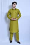 Buy_Aryavir Malhotra_Green Cotton Linen Plain Solid Straight Kurta Set _at_Aza_Fashions